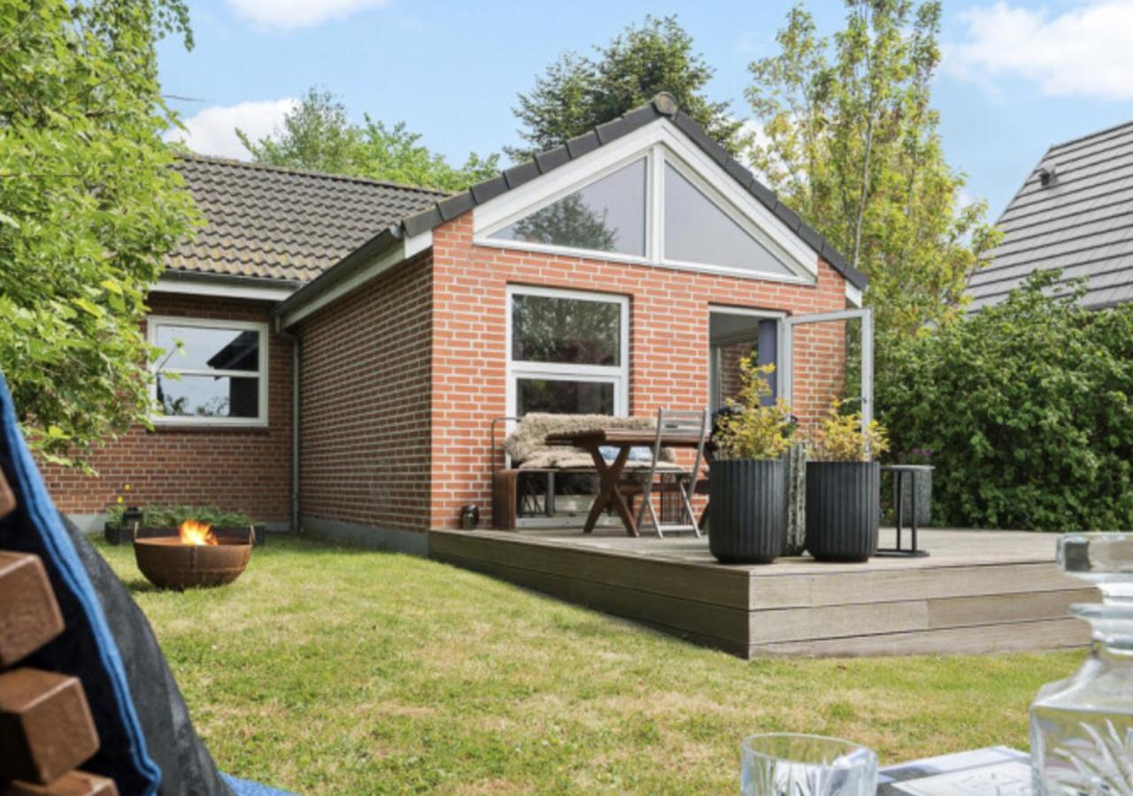 Aarhus - Cozy House, 10 Min From City Center Ngoại thất bức ảnh